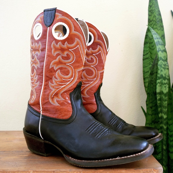 ariat crossfire